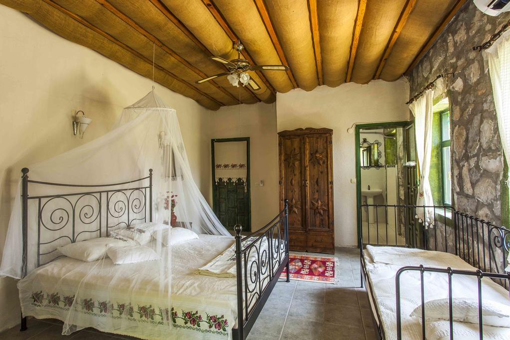 Bed and Breakfast Otantik Tas Ev Даламан Екстер'єр фото