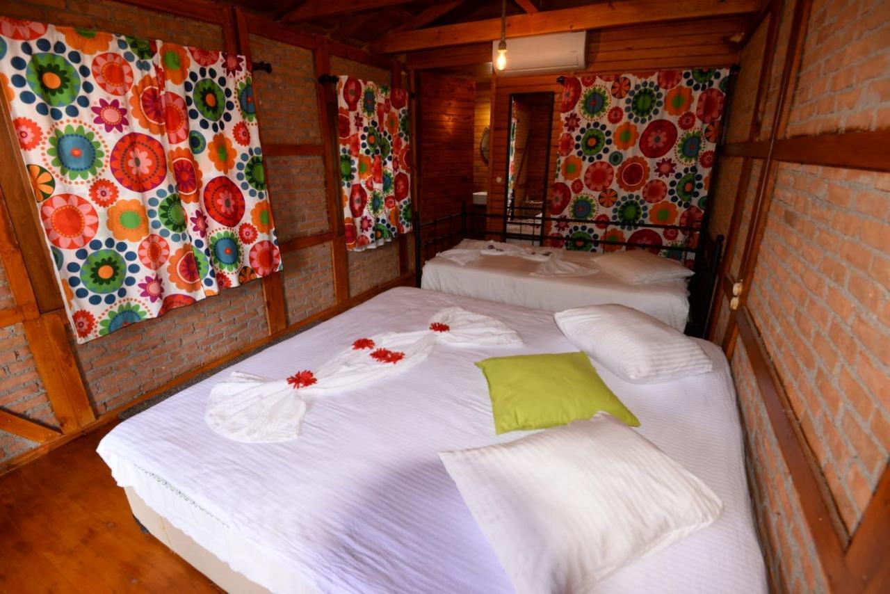 Bed and Breakfast Otantik Tas Ev Даламан Екстер'єр фото