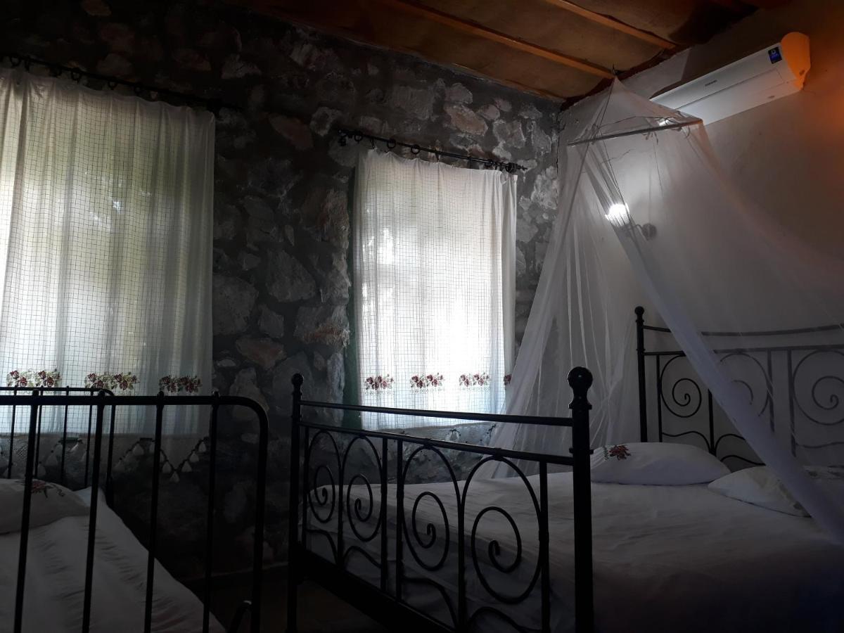 Bed and Breakfast Otantik Tas Ev Даламан Екстер'єр фото